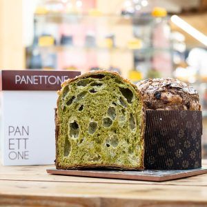 Panettone Matcha y Chocolate Blanco